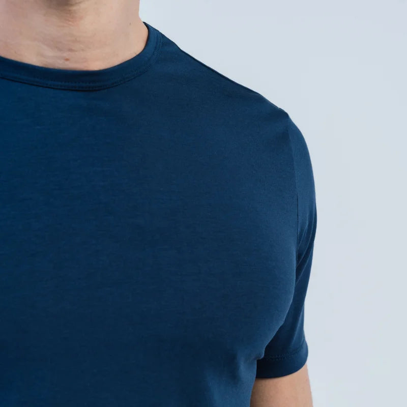 reinforced collar premium basic tee in navy